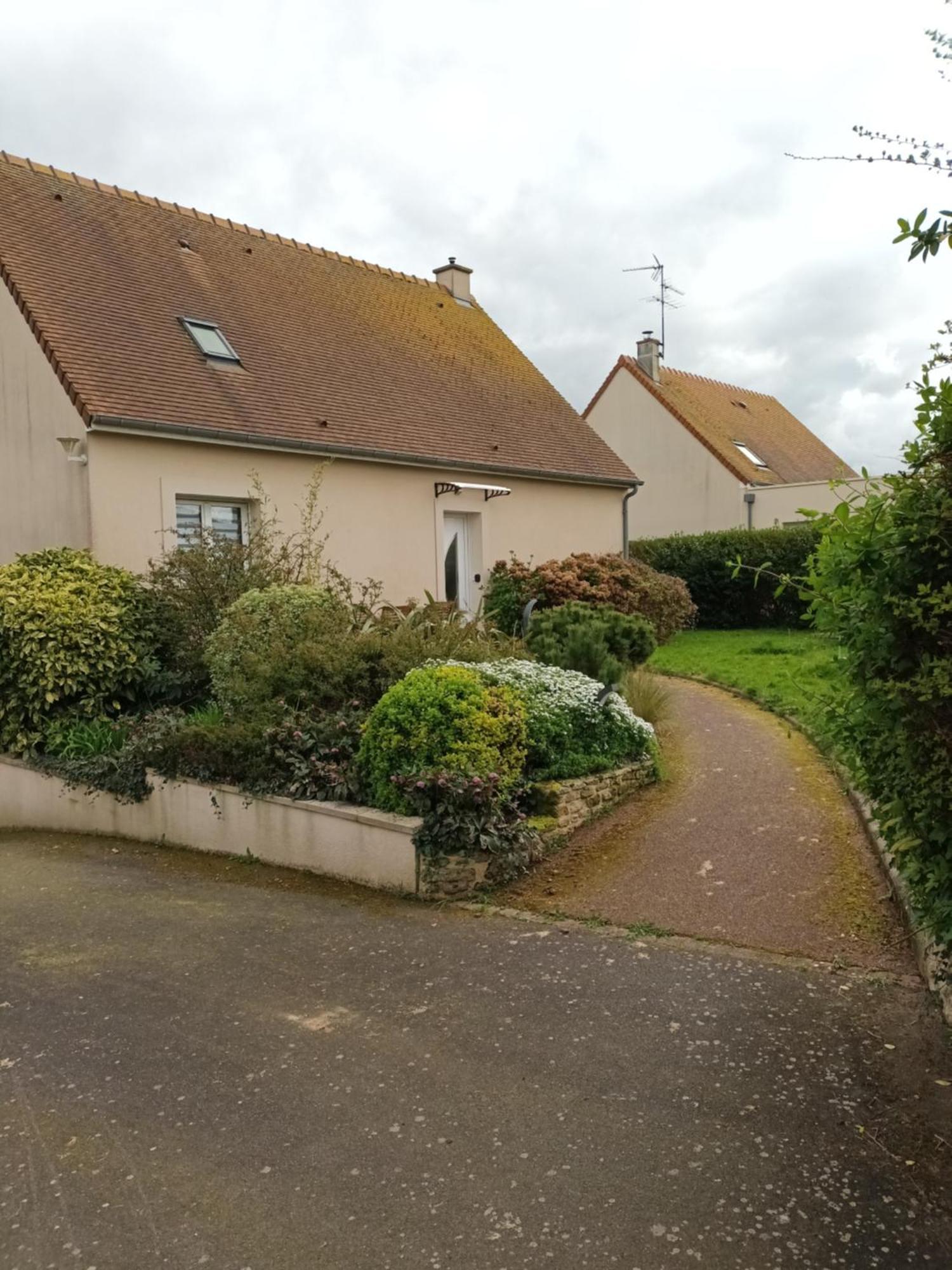 Le Fresne-Camilly Appartement Tout Confort מראה חיצוני תמונה